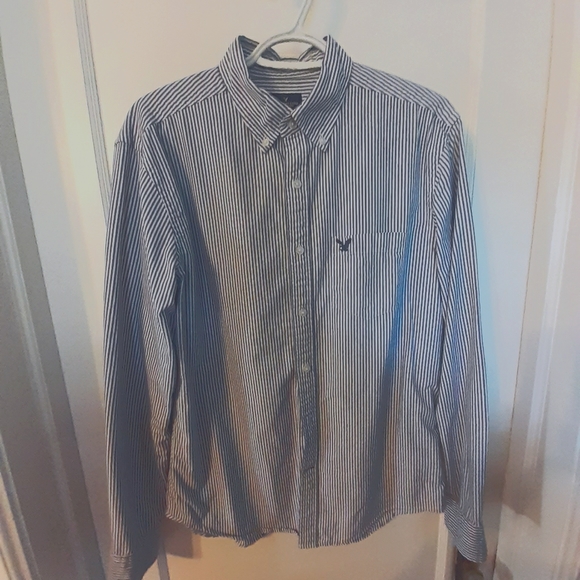 American Eagle button down - Picture 1 of 5